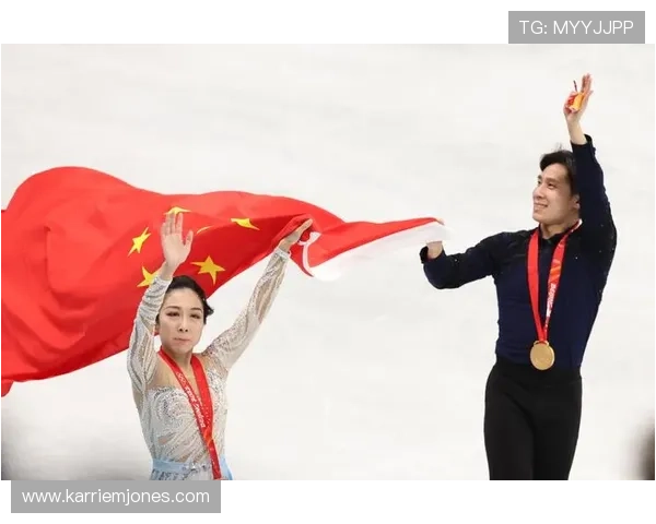 隋文静韩聪花滑日本站勇夺双人滑季军再创佳绩